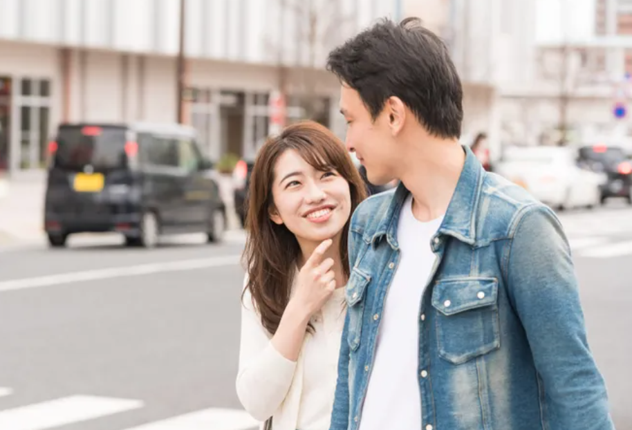 Dating in Japan vs. Dating Japanese Women Abroad: What’s the Difference?