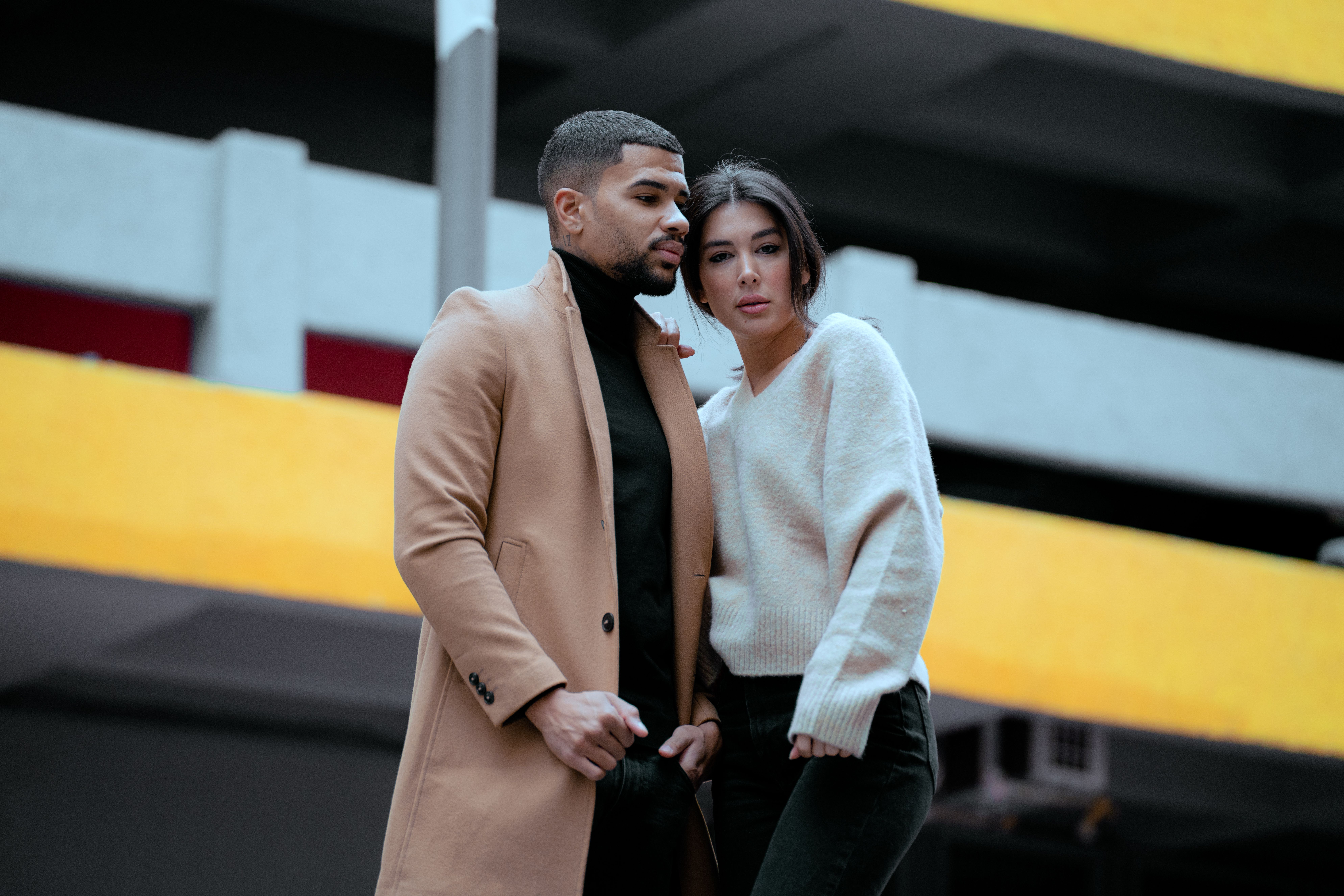 Where to Meet Mature Women: 9 Real Ways That Work